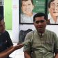Senator DPD RI perwakilan Malut, Hasbi Yusuf, saat diwawancarai awak media di Sekretariat KAHMI Malut 