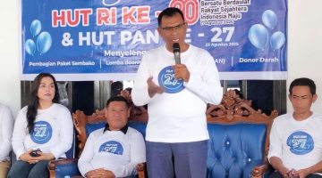 Ketwil PAN Malut, Dr. Kasman H. Ahmad, S.Ag., M.Pd, saat beri sambutan pada pembagian sembako di sekertariat PAN Malut 