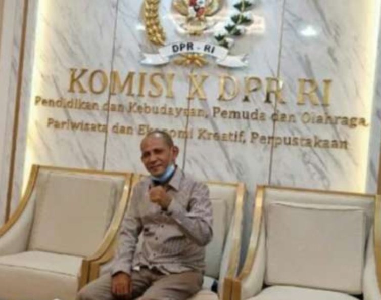 Ketua LSM LIRA Malut, Said Alkatiri, S.Pd