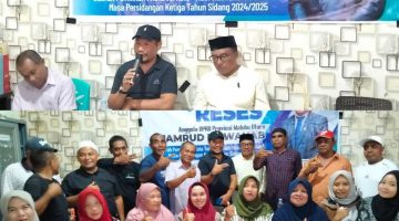 Ketua Fraksi API DPRD Malut, Jamrud H. Wahab, gelar reses di Moya