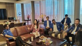 Sekjen DPP PAN, Eko Hendro Purnomo didampingi sejumlah petinggi partai baik DPP PAN maupun DPW PAN Malut, bertemu dengan Gubernur Malut, Sherly Tjoanda Laos 