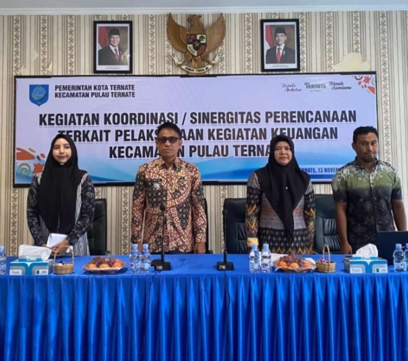 Pemerintah Kecamatan Pulau Ternate (Gamlamo) gelar rapat koordinasi bersama lurah se-Kecamatan Pulau Ternate 